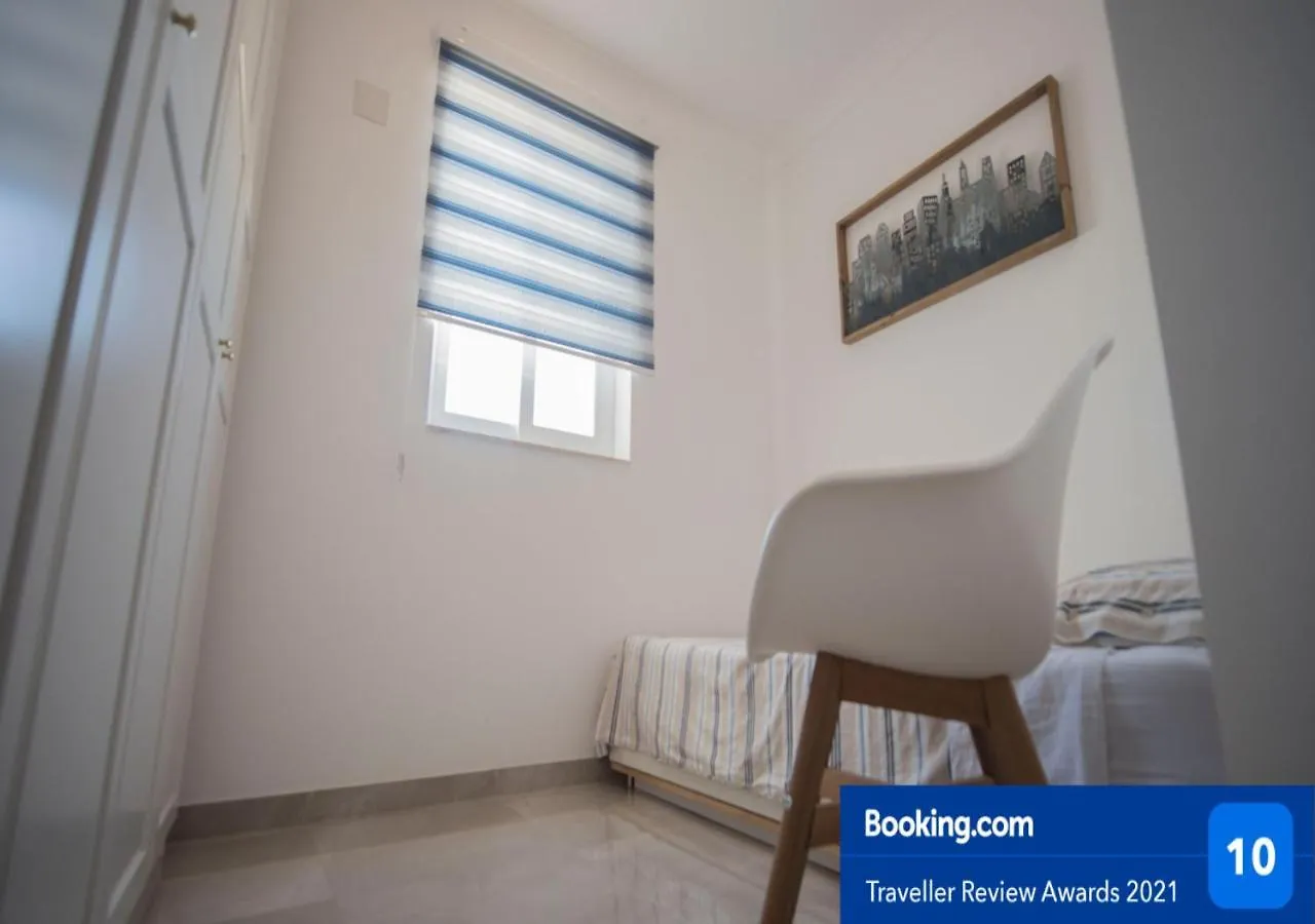 Msiebah Court San Gwann Modern Apt Near Sliema And St Julians 0*,  مالطا